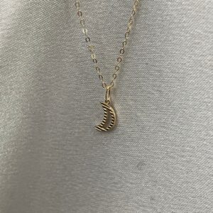 آویز ماه شیاردار 5047600